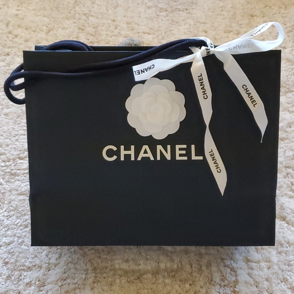 CHANEL BLACK SHOPPING BAG ONLY